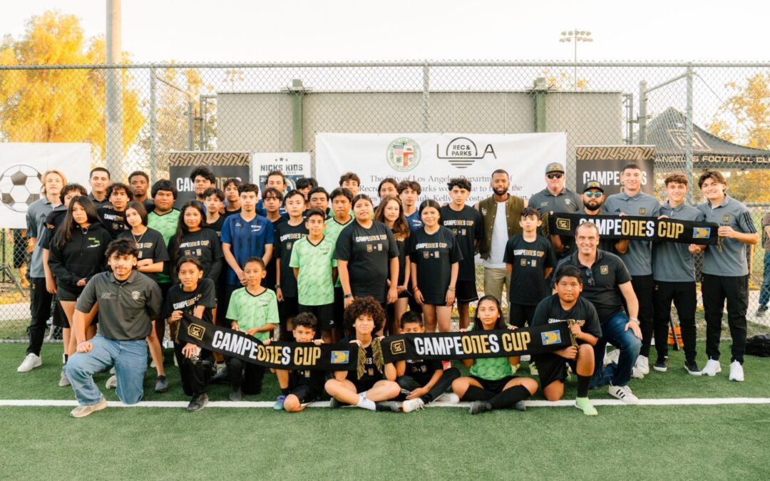 La fiebre del fútbol: Organización de Los Ángeles empodera a los jóvenes con este deporte